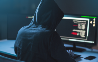 TFI spiega l'importanza di difendersi dagli attacchi hacker nel settore della logistica.